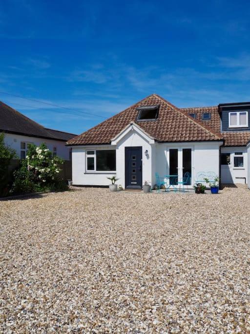 The Sails Villa East Wittering Exterior photo